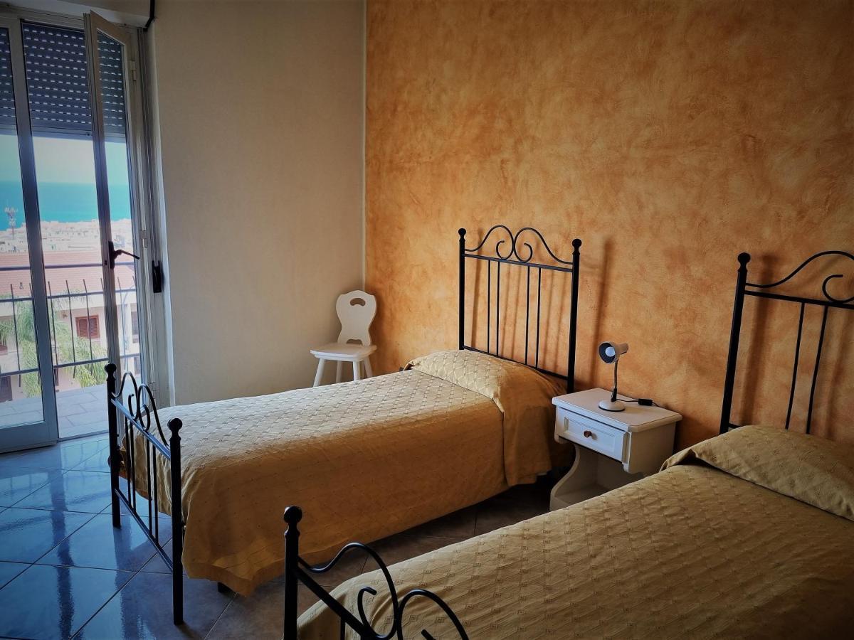 Bed and Breakfast Delle Rose Cefalù Exterior foto