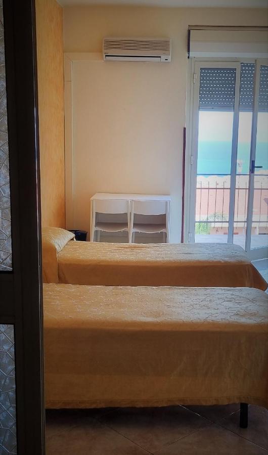 Bed and Breakfast Delle Rose Cefalù Exterior foto