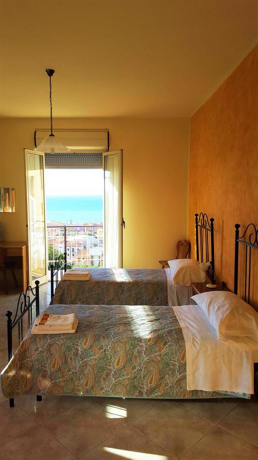 Bed and Breakfast Delle Rose Cefalù Exterior foto